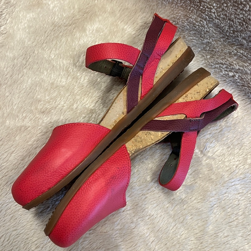 EL NATURALISTA Zumaia Mary Jane Sandals - Picture 6 of 10